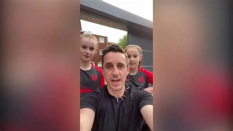 Bee@Home: Skill Challenge 5 with Gary Neville, Molly and Sophie.